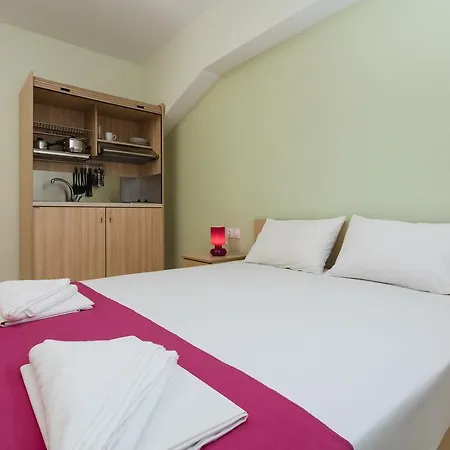 Petite Sirene * Paralía