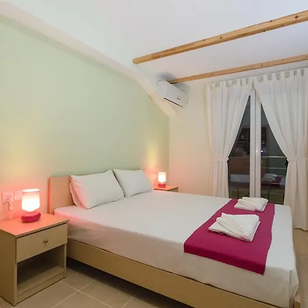 Petite Sirene Appartamento Paralía