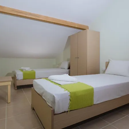 Petite Sirene شقة Paralía