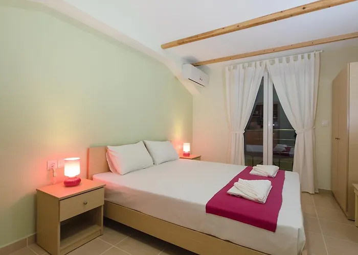 Petite Sirene Apartman Paralía